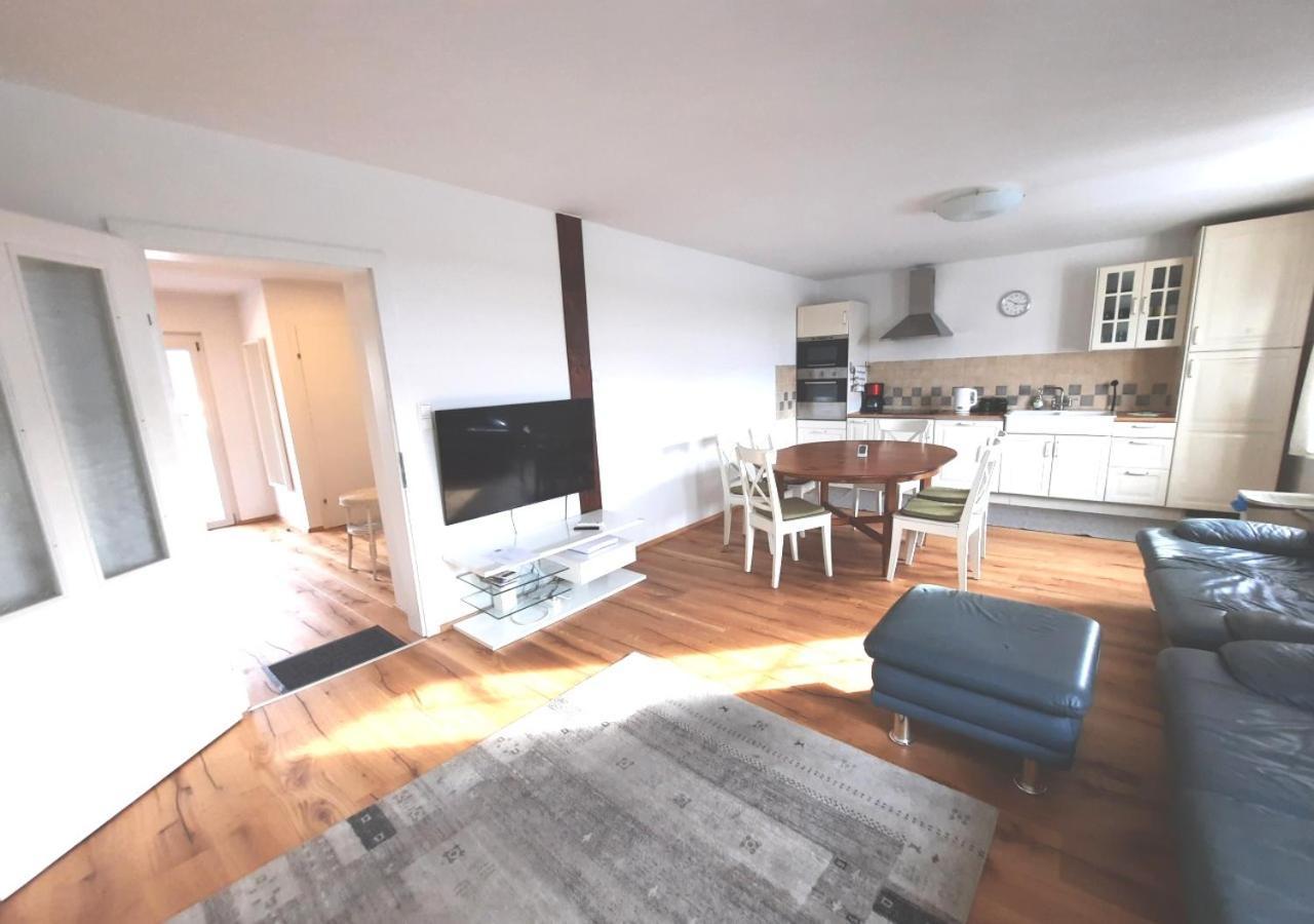 Urlaubsapartment Am Silbersee Villach Oda fotoğraf